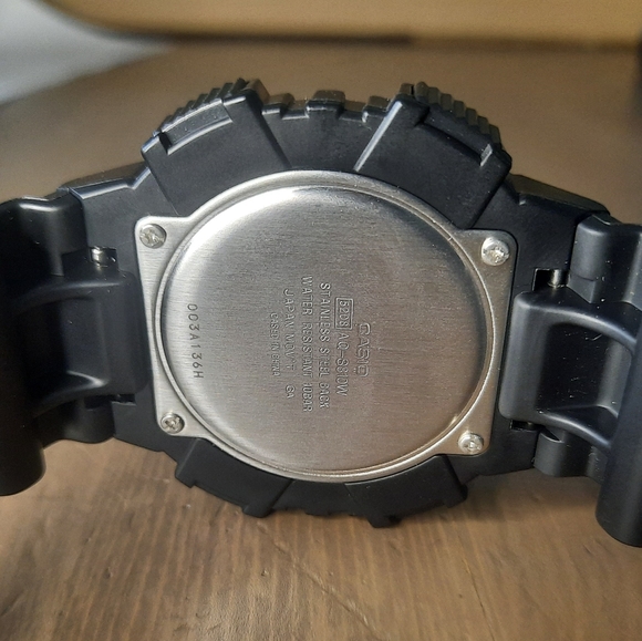 Casio AQ-S810W Tough Solar Watch - Picture 2 of 2